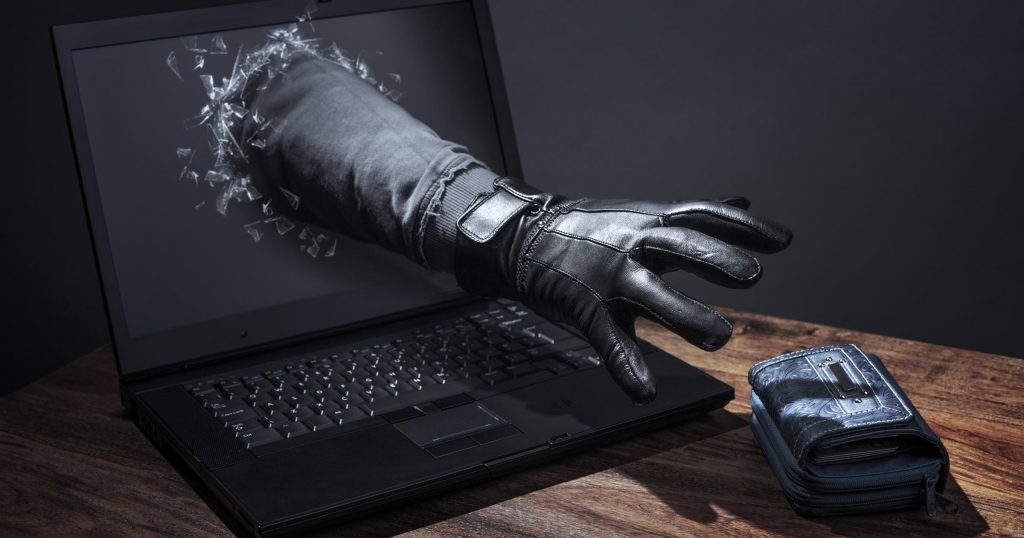 Hackers Bank Theft